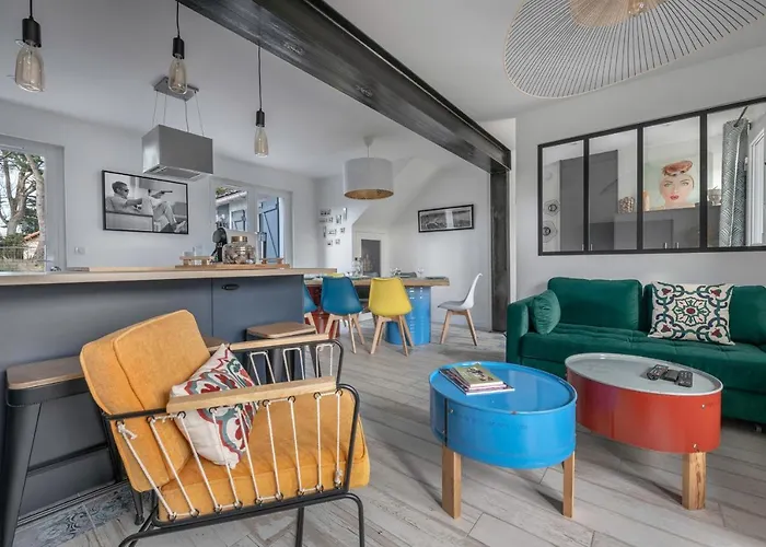 Belle Maison Pour 11 - Jardin - Detente Holiday home